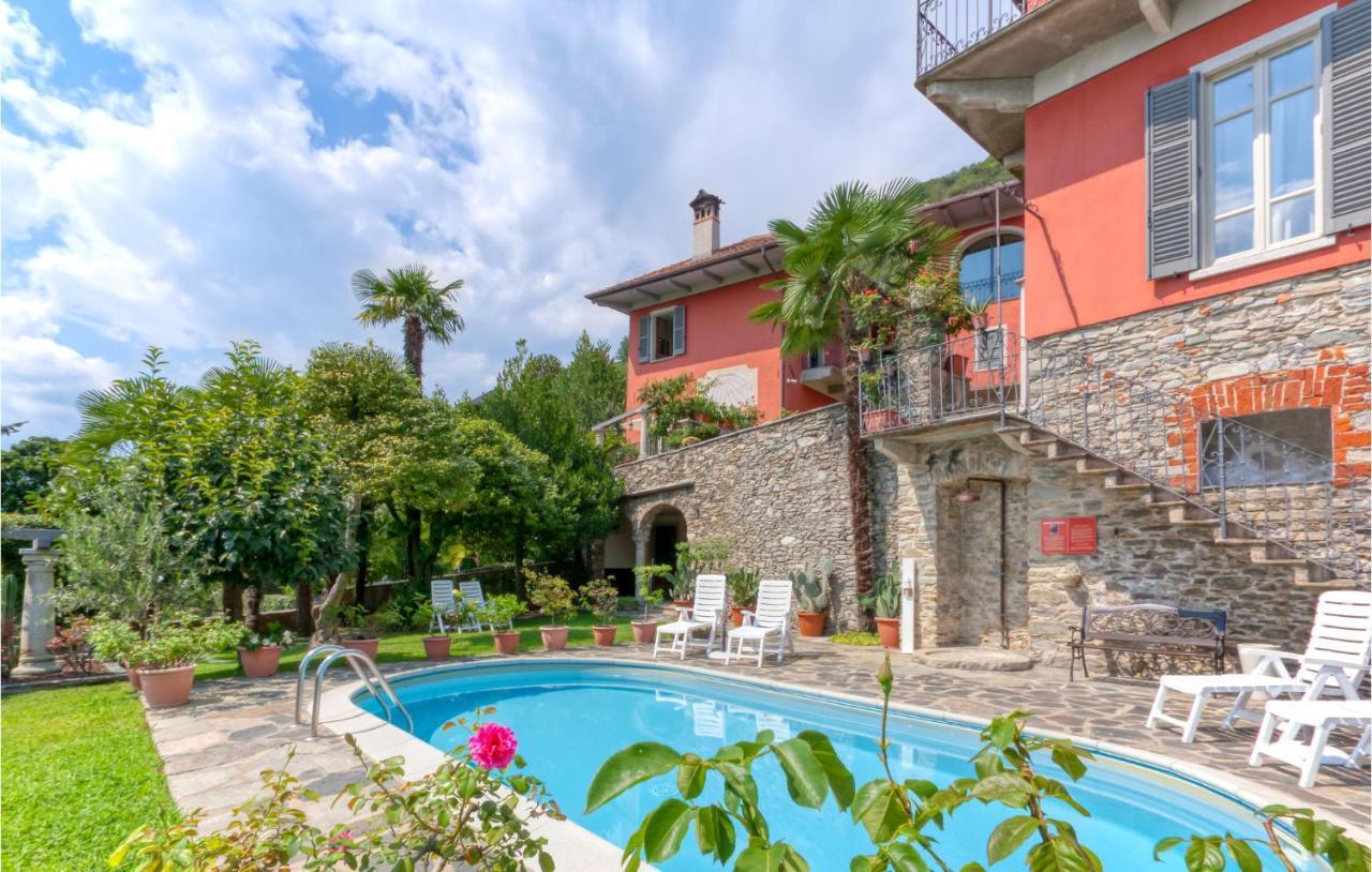 Cozy Apartment In Carcegna Di Miasino No Pettenasco Luaran gambar