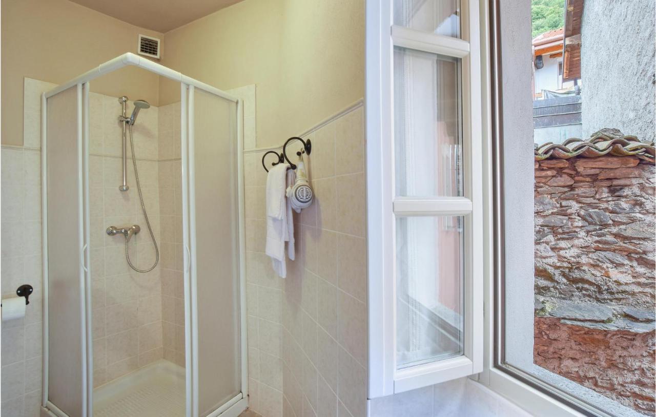 Cozy Apartment In Carcegna Di Miasino No Pettenasco Luaran gambar